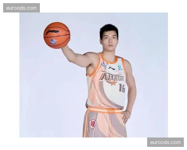 焦泊乔常规赛确认报销 广东内线轮换面临严峻考验